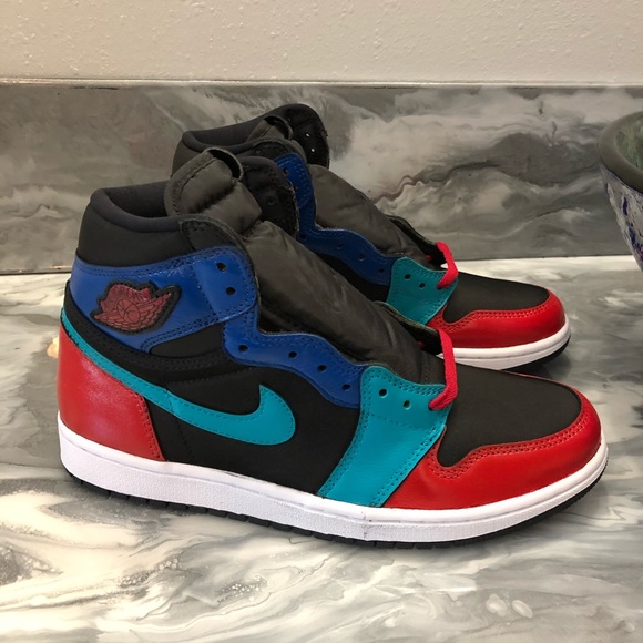 Nike Air Jordan 1 Retro High OG Custom Painted - Picture 6 of 8